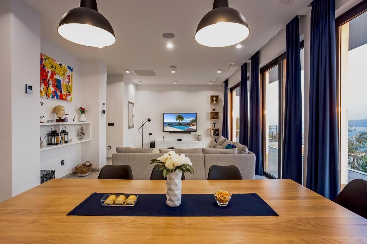 Villa Dispet With Heated Pool, Jacuzzi, Sauna And Cinema Celina Bagian luar foto