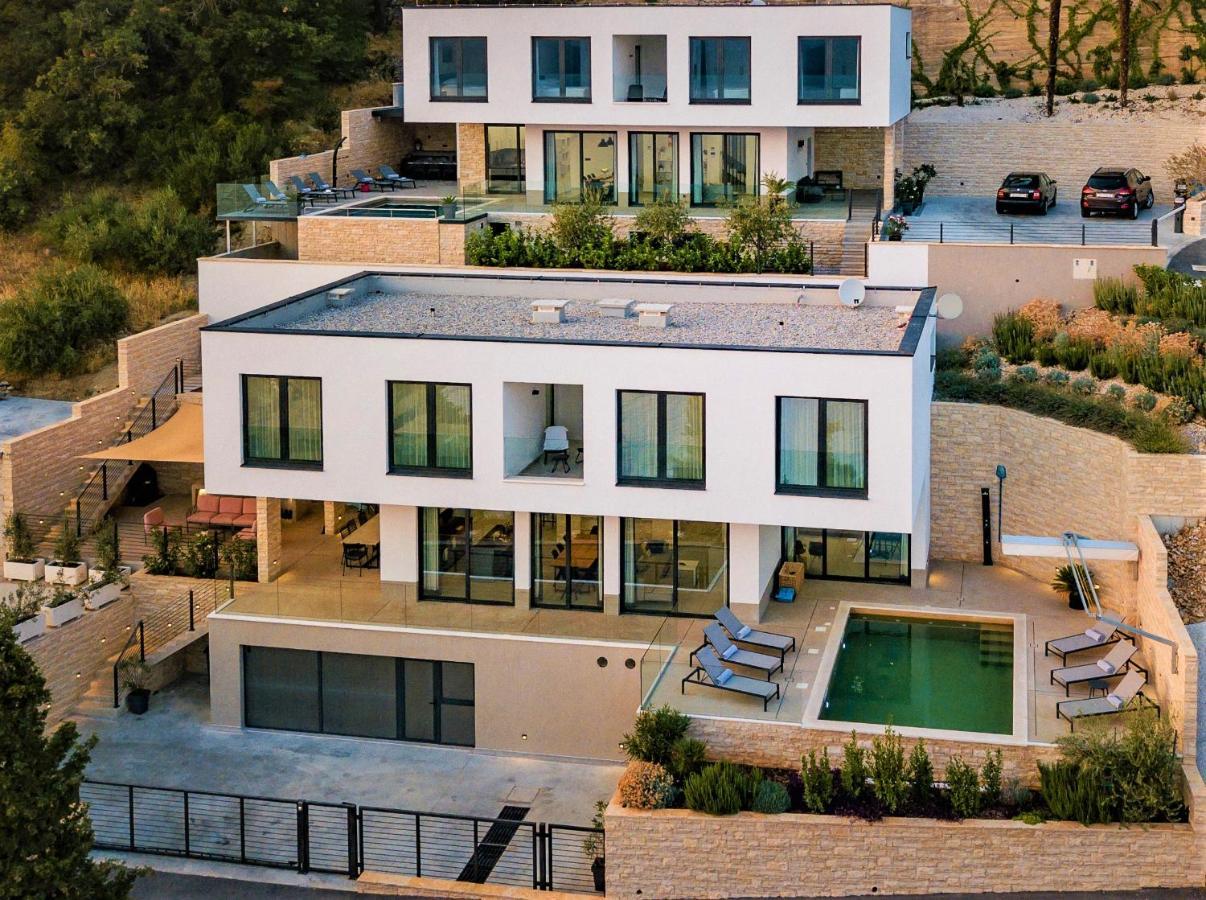 Villa Dispet With Heated Pool, Jacuzzi, Sauna And Cinema Celina Bagian luar foto